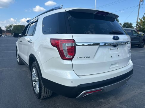 Used 2017 Ford Explorer Limited w/ Equipment Group 301A image 9