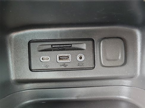 Used 2022 Chevrolet Equinox LT image 13