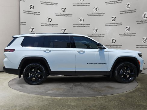 New 2025 Jeep Grand Cherokee L Limited w/ Luxury Tech Group II image 6
