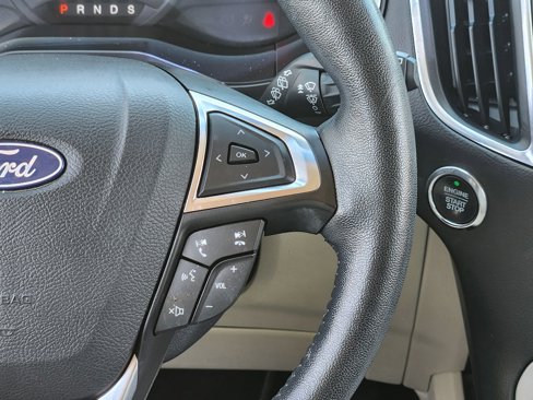Used 2019 Ford Edge Titanium w/ Cold Weather Package image 34