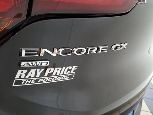 Certified 2021 Buick Encore GX Essence w/ Advanced Technology Package image 33
