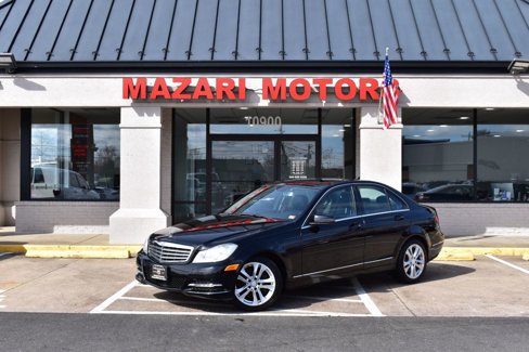 Used 2013 Mercedes-Benz C 300 4MATIC Sedan image 2