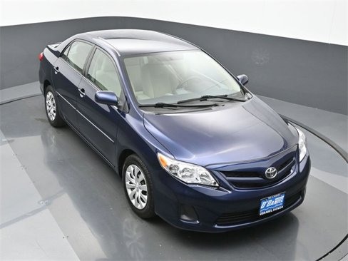 Used 2012 Toyota Corolla LE image 19