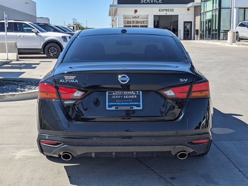Used 2019 Nissan Altima 2.5 SV image 4