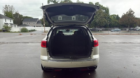 Used 2013 Buick Enclave Premium image 13