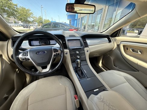 Used 2015 Ford Taurus SEL w/ Equipment Group 201A image 5