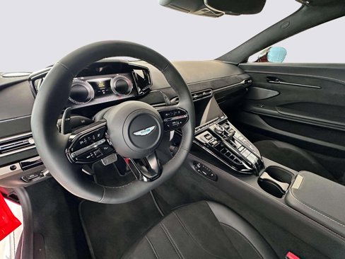 New 2025 Aston Martin V8 Vantage Coupe image 15