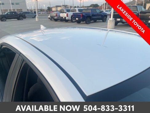 Used 2024 Toyota Corolla LE image 9