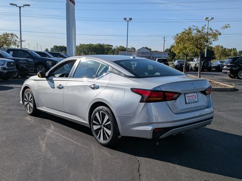 Used 2022 Nissan Altima 2.5 SV image 6