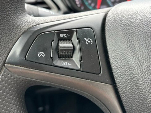 Used 2021 Chevrolet Spark LT image 43