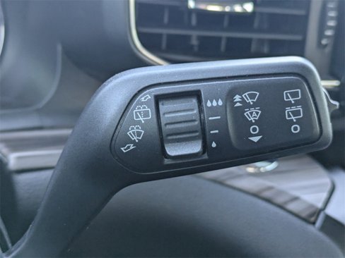 Used 2020 Ford Explorer Limited image 29