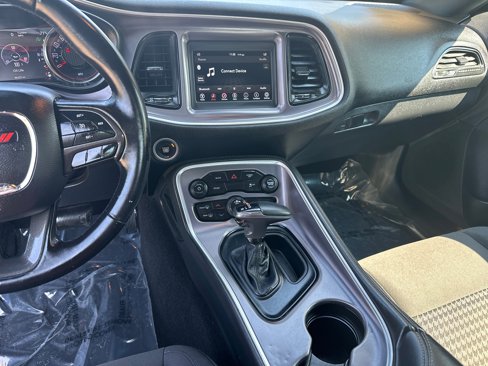 Used 2019 Dodge Challenger SXT image 25