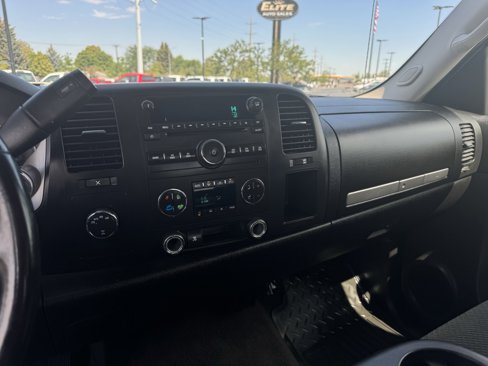Used 2008 GMC Sierra 1500 SLE w/ Sierra NFL Edition image 20
