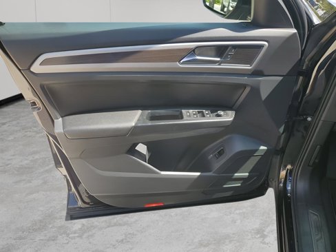Used 2019 Volkswagen Atlas SEL R-Line image 26