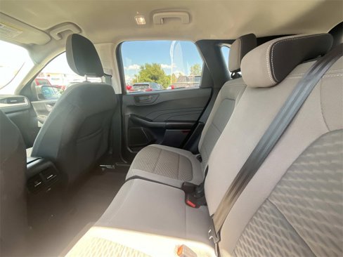 Used 2022 Ford Escape SE image 13