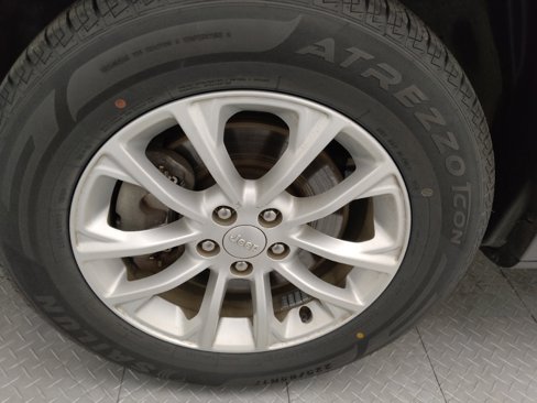 Used 2020 Jeep Cherokee Latitude image 31