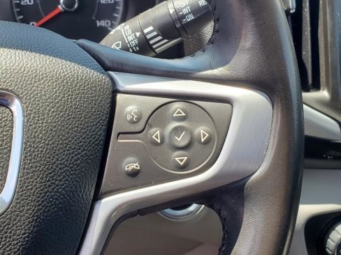 Used 2018 GMC Terrain SLE image 11