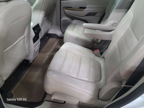 Used 2017 GMC Acadia Denali image 25
