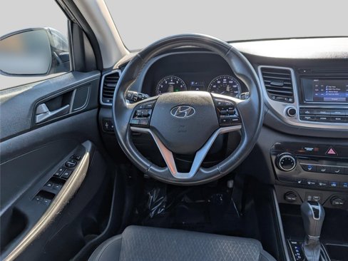 Used 2016 Hyundai Tucson Sport image 18