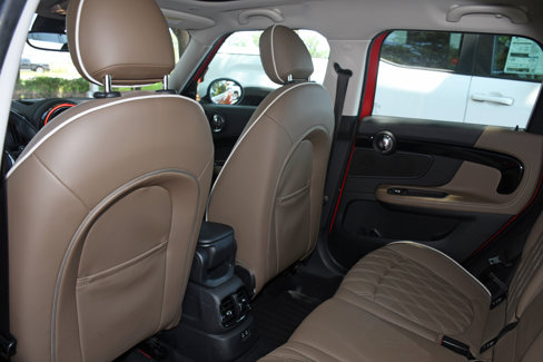 Used 2020 MINI Cooper Countryman S w/ Premium Package image 17
