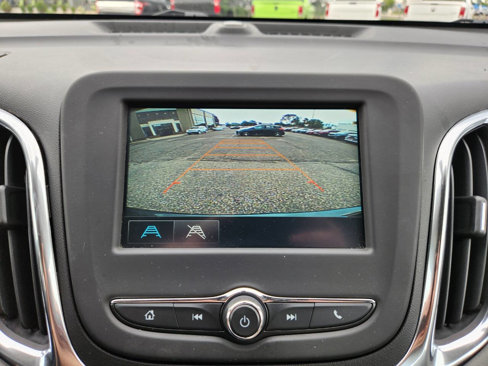 Used 2018 Chevrolet Equinox LS image 22