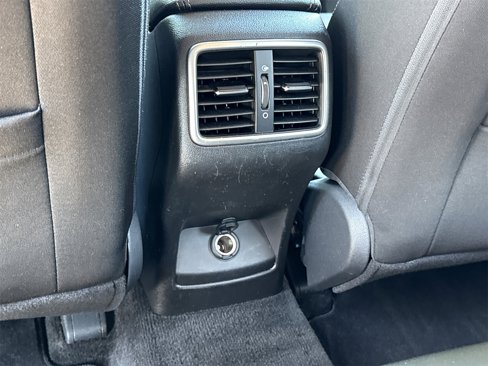 Used 2017 Kia Sportage LX image 11