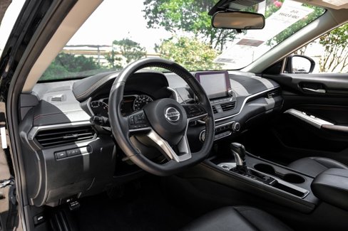 Used 2022 Nissan Altima 2.0 SR image 26