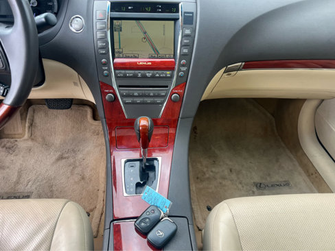 Used 2012 Lexus ES 350 image 7
