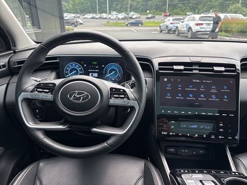 Used 2024 Hyundai Tucson Limited image 38