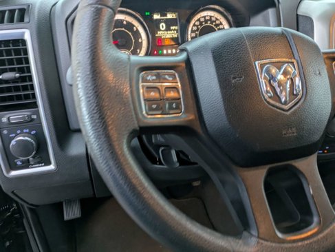 Used 2016 RAM 1500 Classic SLT image 19