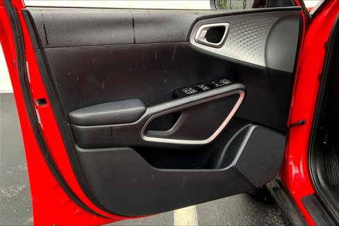 Used 2023 Kia Soul LX image 20