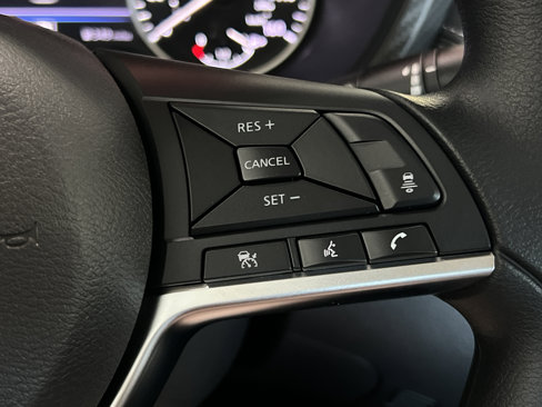 New 2025 Nissan Sentra SV image 18