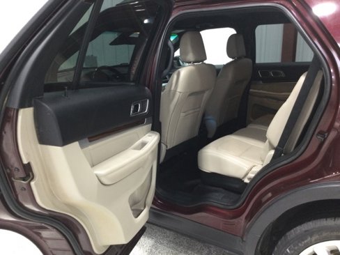 Used 2018 Ford Explorer Limited w/ Equipment Group 301A image 13
