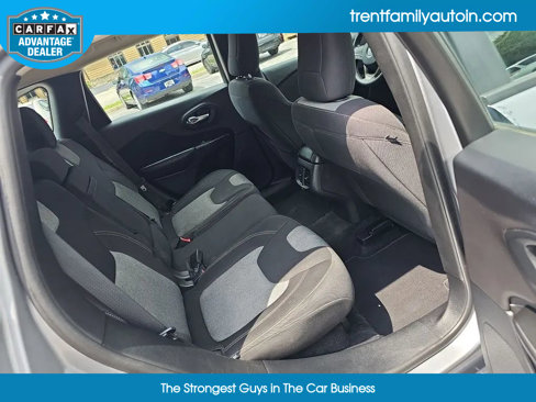 Used 2014 Jeep Cherokee Sport image 34