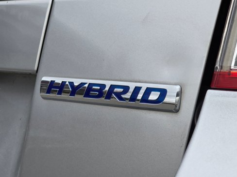 Used 2010 Honda Insight LX image 25