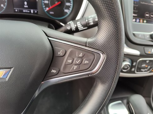 Used 2024 Chevrolet Equinox LS image 25