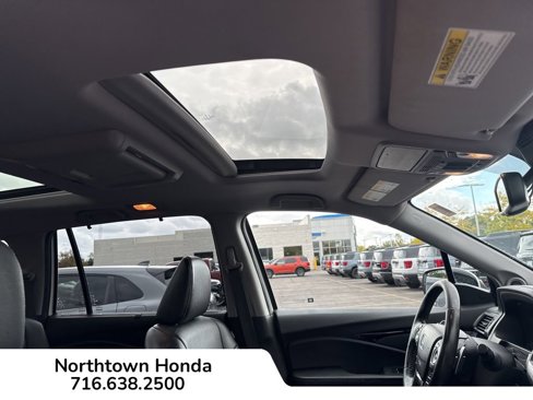 Used 2017 Honda Pilot Elite image 17