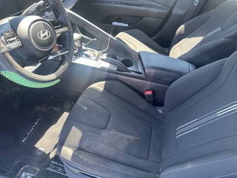 Certified 2024 Hyundai Elantra SEL image 5