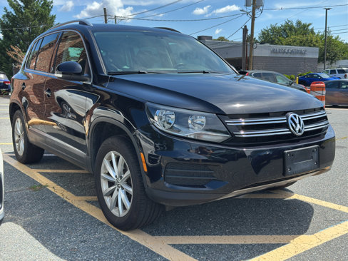 Used 2017 Volkswagen Tiguan Wolfsburg Edition image 2