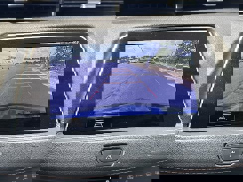 Used 2020 Cadillac XT4 Premium Luxury image 17