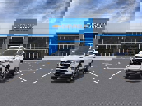 New 2025 Chevrolet Trax LT w/ Driver Confidence Package image 8