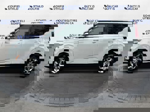 Used 2020 Kia Soul S image 3