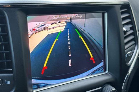 Used 2018 Jeep Grand Cherokee High Altitude image 23