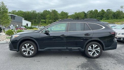 Used 2022 Subaru Outback Limited image 6