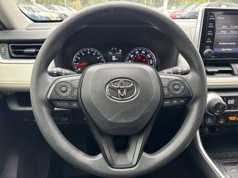 Used 2019 Toyota RAV4 XLE image 18
