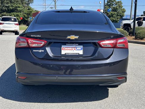 Used 2022 Chevrolet Malibu LT image 8