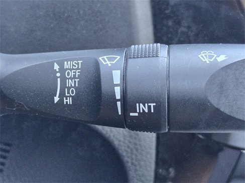 Used 2016 Toyota Corolla LE image 24