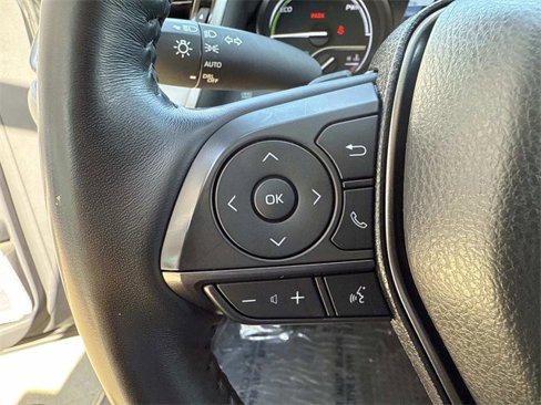 Used 2021 Toyota Camry XSE w/ Cold Weather Package image 30