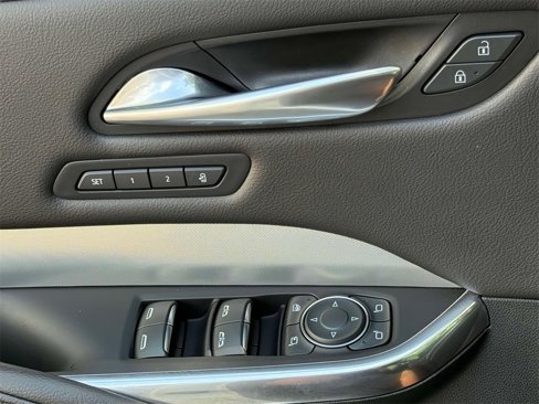 Certified 2021 Cadillac XT4 Premium Luxury w/ Technology Package image 21