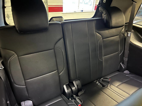 Used 2019 GMC Yukon SLT w/ Premium Edition image 24
